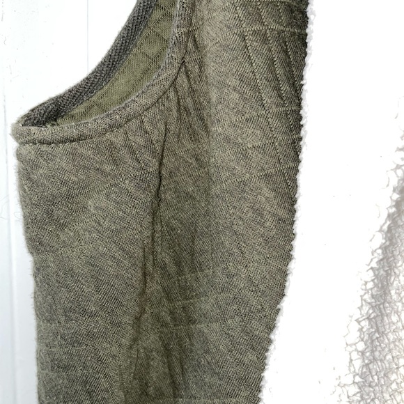Anthropologie Saturday Sunday Olive Green Quilted Sherpa Vest - Picture 15 of 17